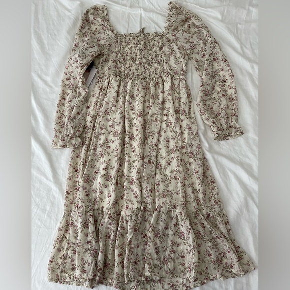 Celebrity Pink Floral Lace Long Sleeve Sweetheart Midi Dress size medium - Picture 4 of 8